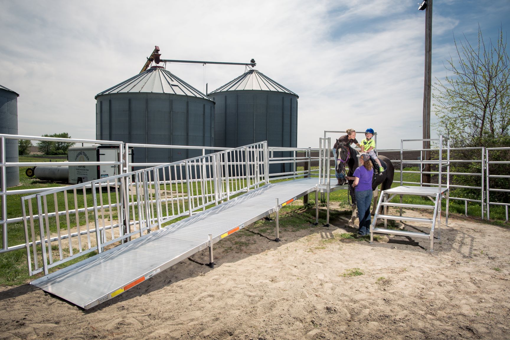 PATHWAY® HD Code Compliant Modular Access System - EZ-ACCESS