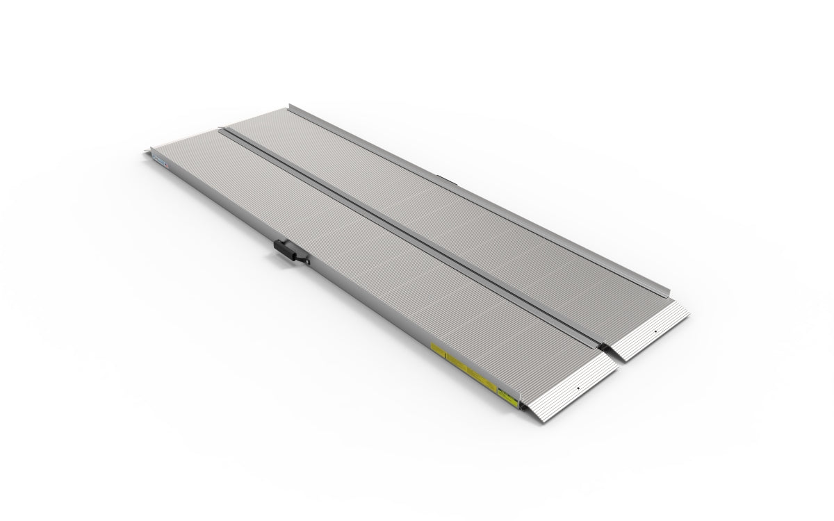 TRAVERSE™ Singlefold Ramp - EZ-ACCESS