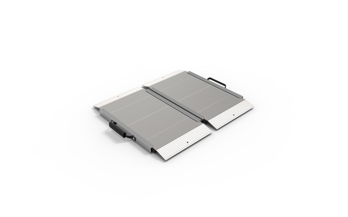 TRAVERSE™ Singlefold Ramp - EZ-ACCESS