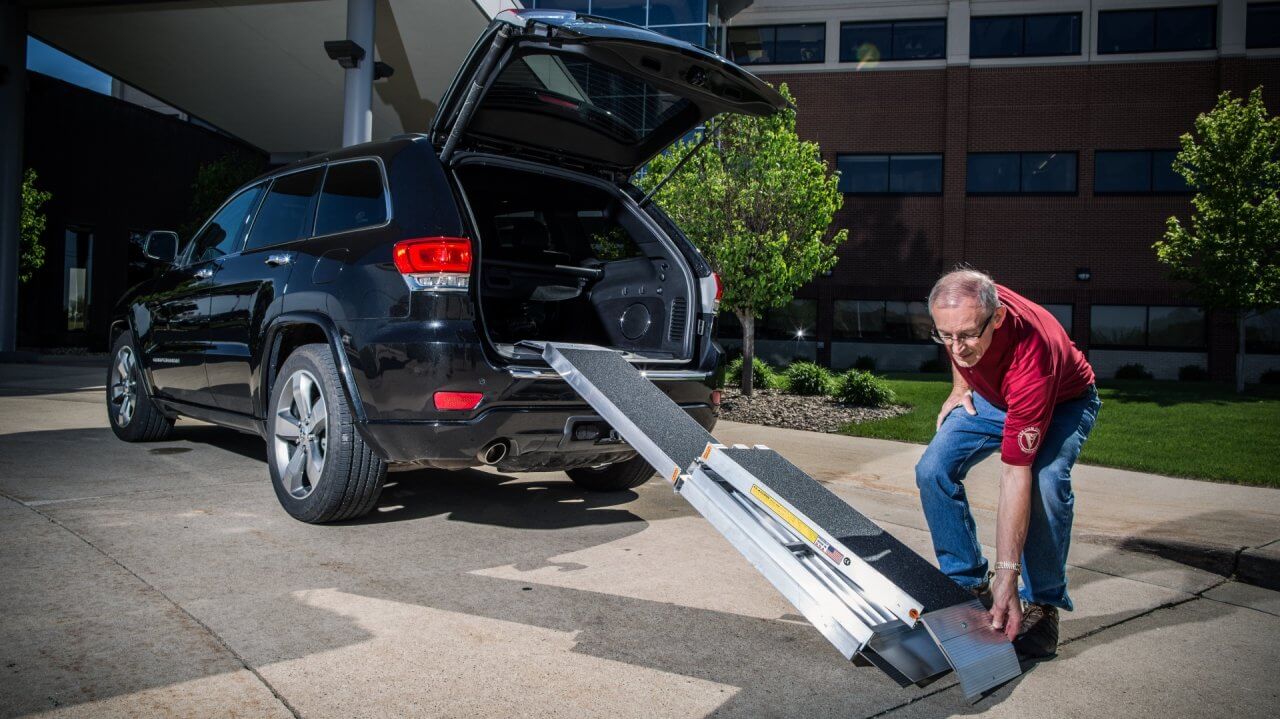 SUITCASE® TRIFOLD® AS Ramp - EZ-ACCESS