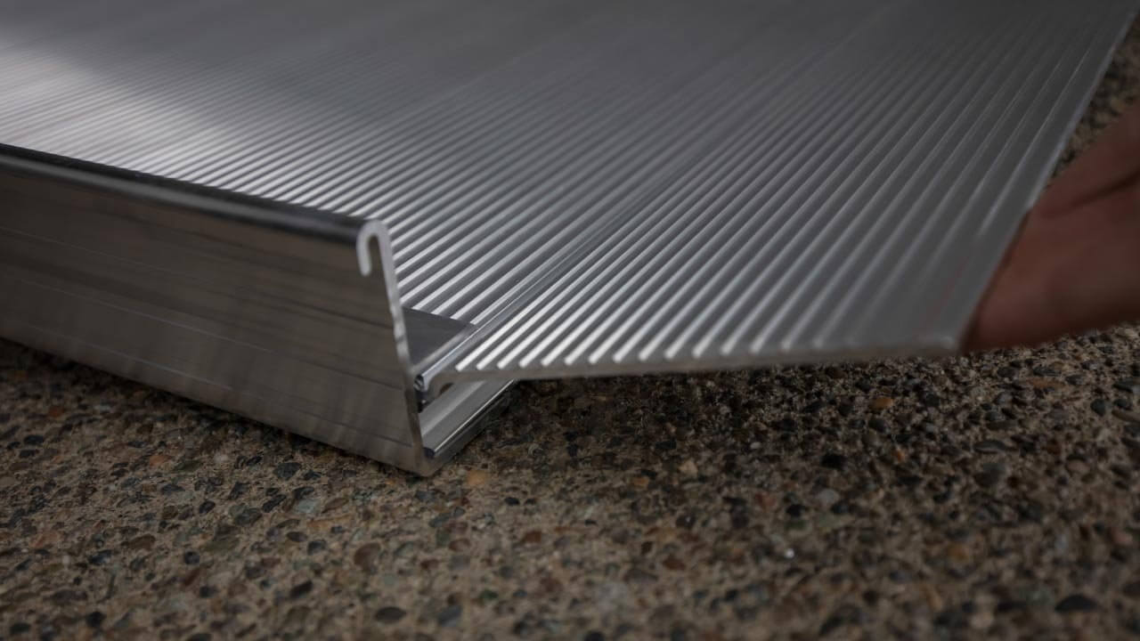 GATEWAY® 3G Solid Surface Portable Ramp - EZ-ACCESS