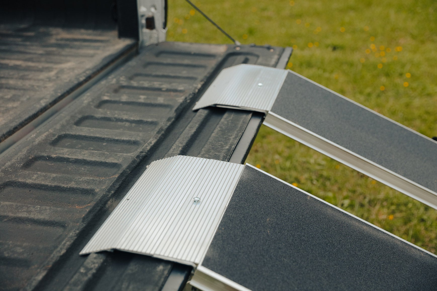 STRAPLESS™ Centerfold ATV Ramp - EZ-ACCESS