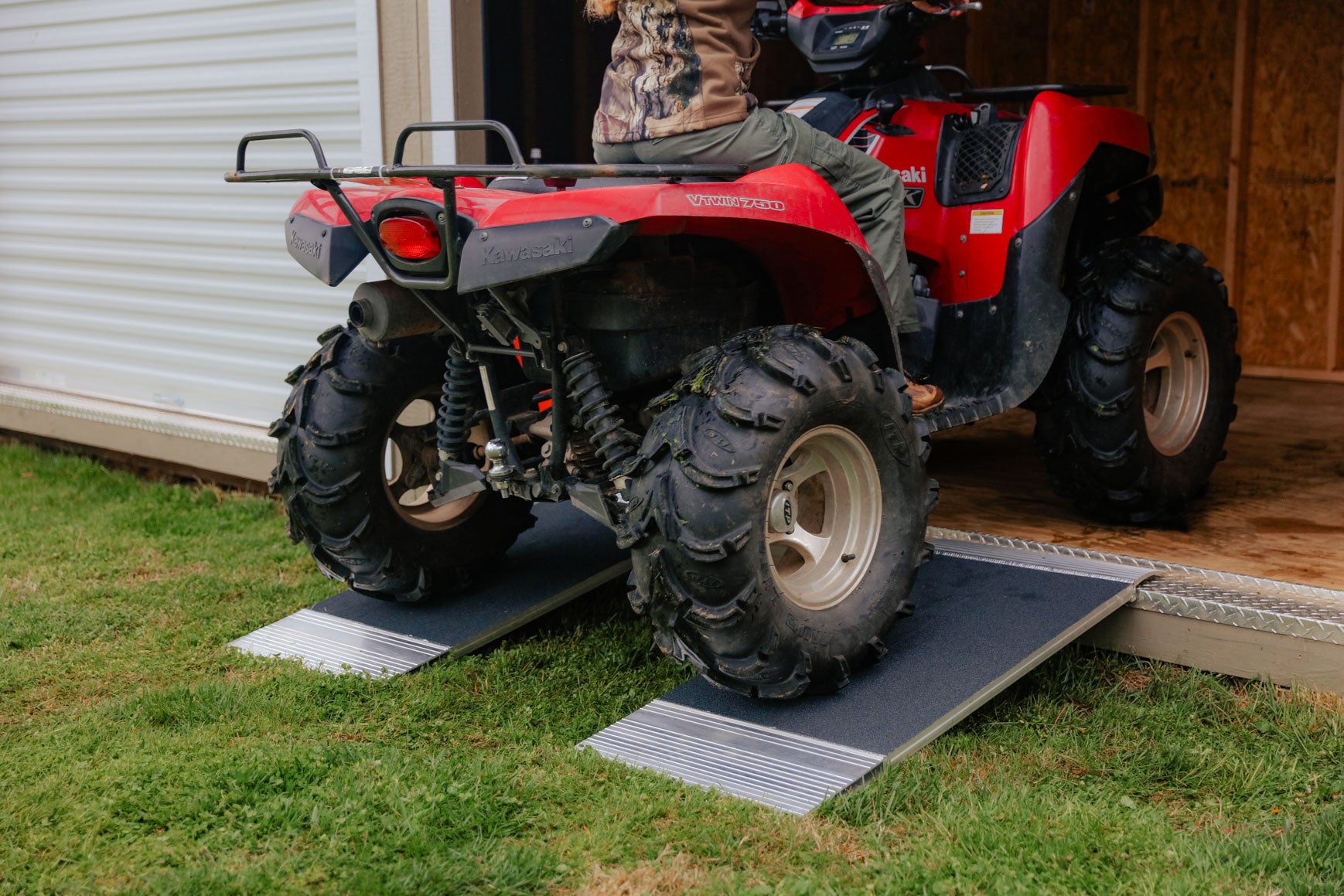 TRAVERSE™ HD Portable Storage Ramp - EZ-ACCESS