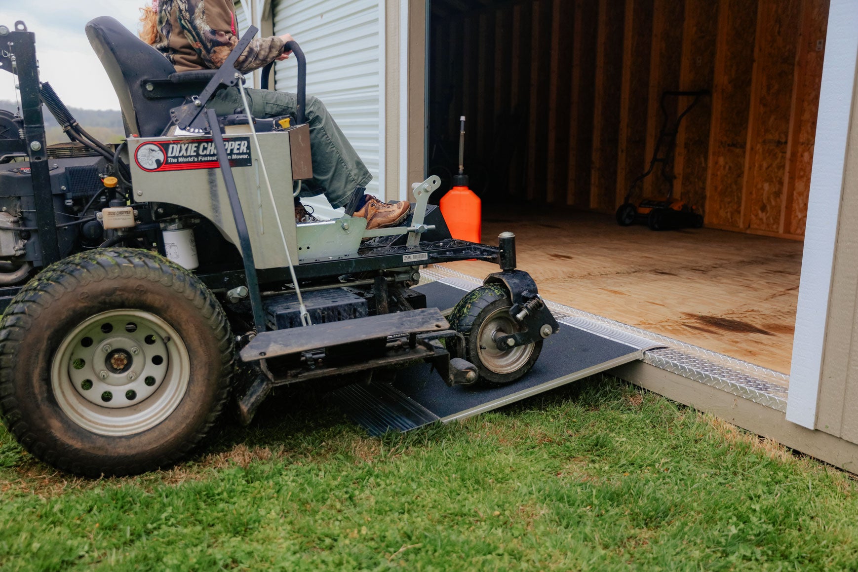 TRAVERSE™ HD Portable Storage Ramp - EZ-ACCESS