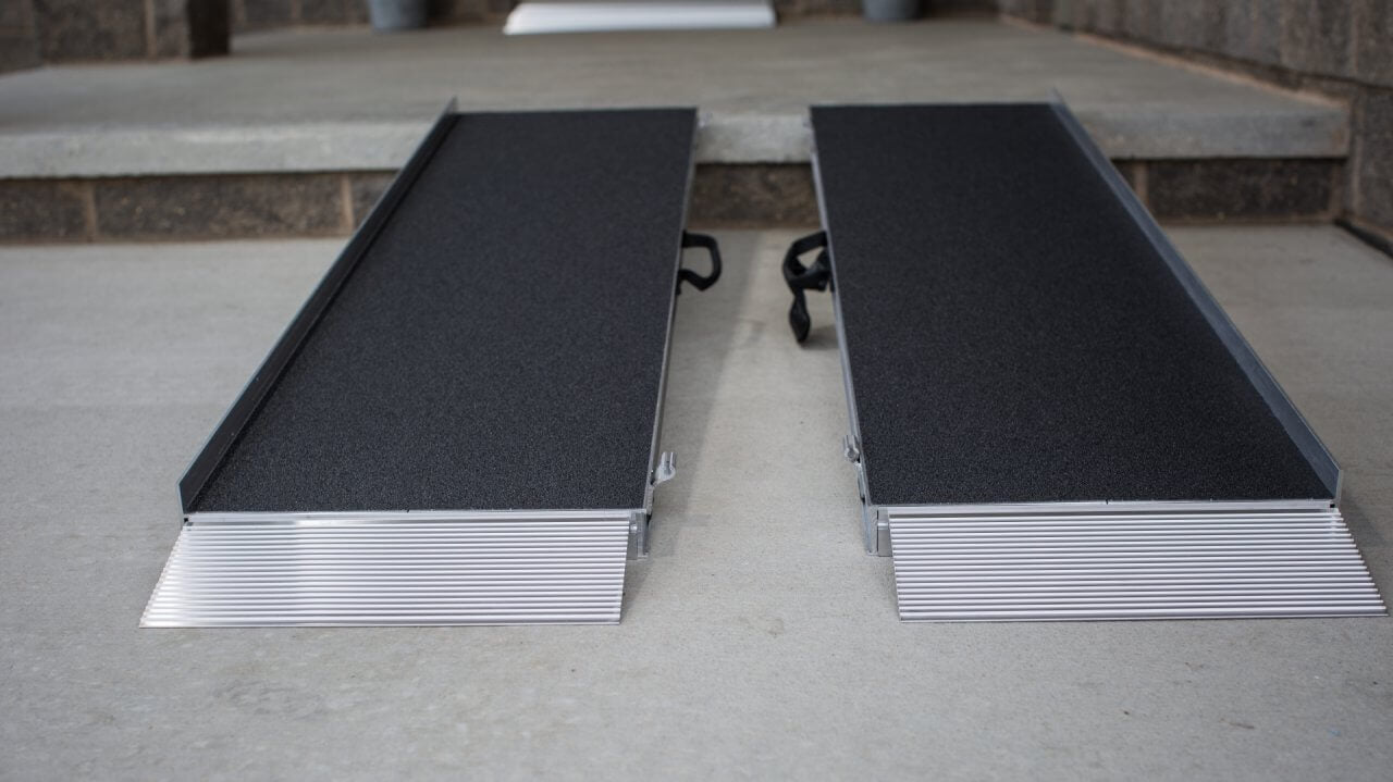 SUITCASE® Singlefold AS Ramp - EZ-ACCESS