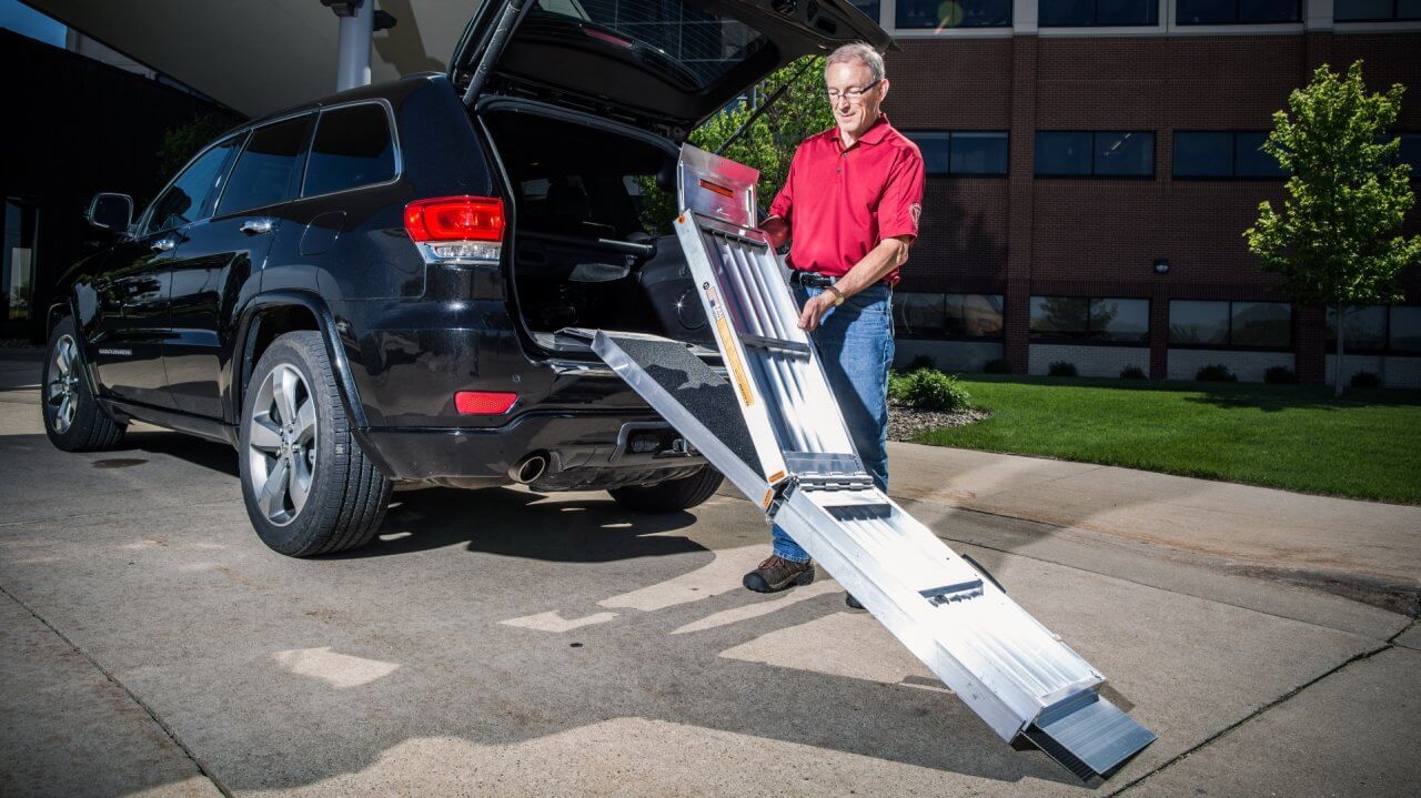 SUITCASE® TRIFOLD® AS Ramp - EZ-ACCESS