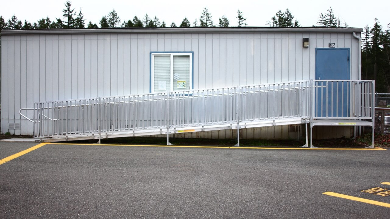 PATHWAY® HD Code Compliant Modular Ramps - EZ-ACCESS