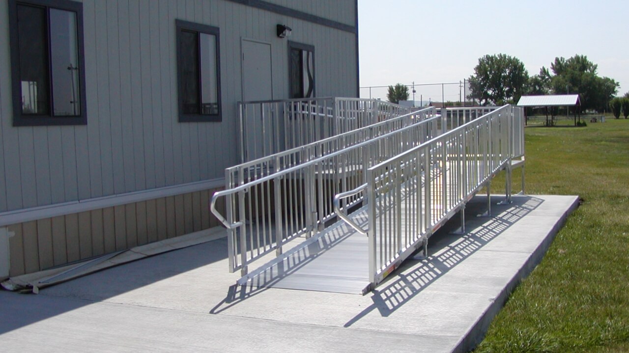 PATHWAY® HD Code Compliant Modular Ramps - EZ-ACCESS