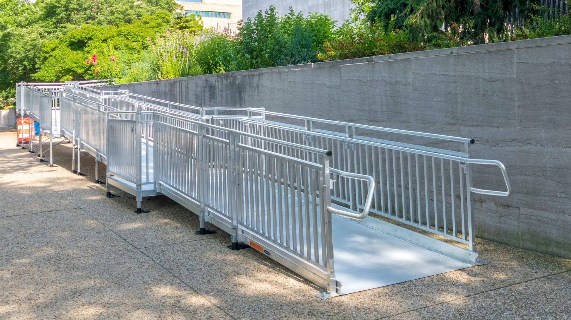 PATHWAY® HD Code Compliant Modular Ramps - EZ-ACCESS