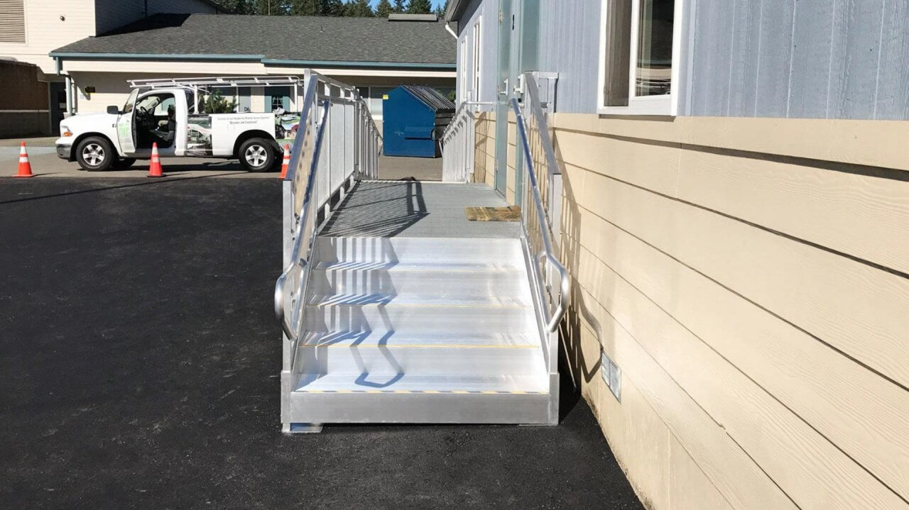 PATHWAY® HD Code Compliant Modular Stairs - EZ-ACCESS