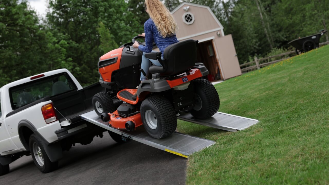 TRAVERSE™ Singlefold Ramp - EZ-ACCESS