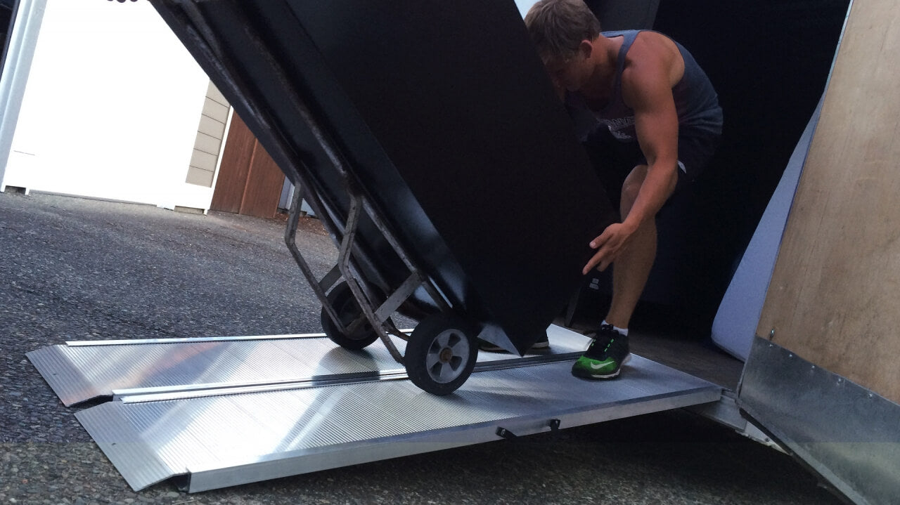 TRAVERSE™ Singlefold Ramp - EZ-ACCESS