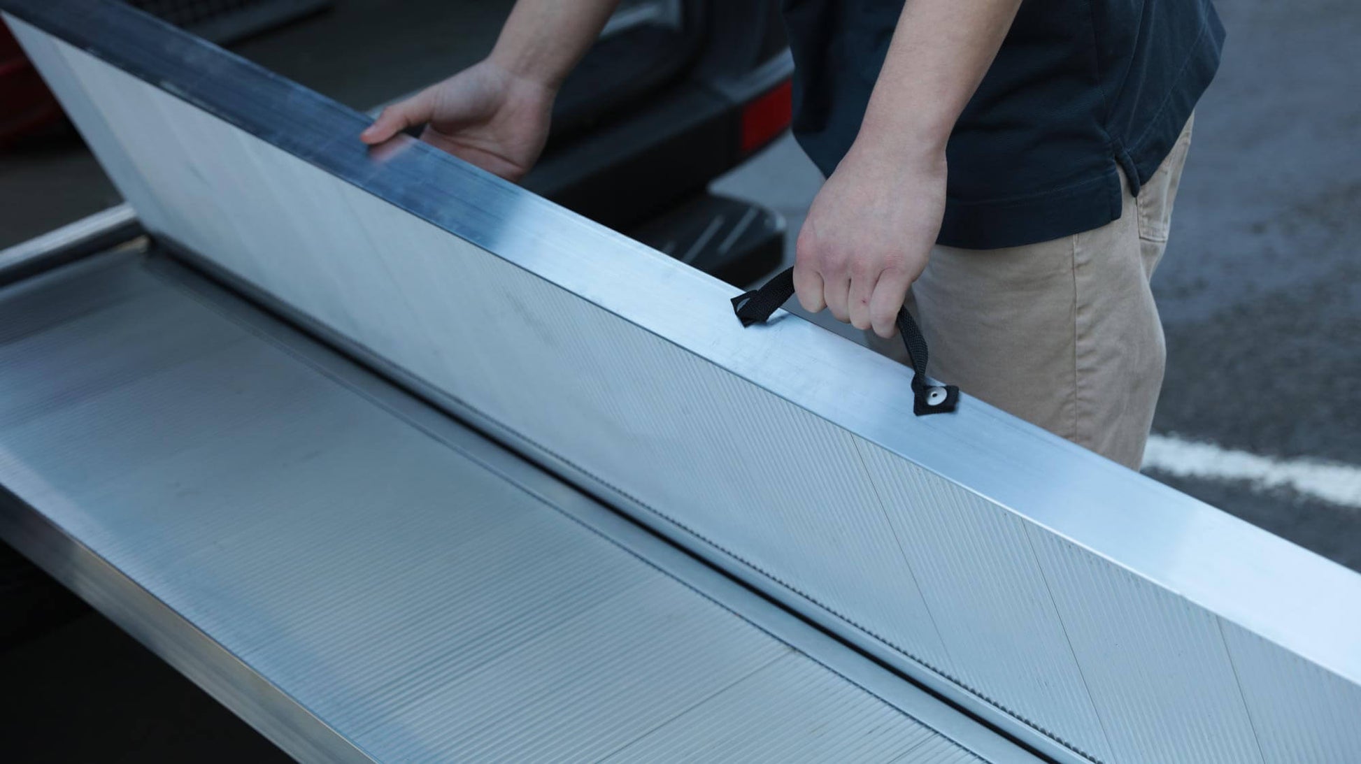 TRAVERSE™ Singlefold Ramp - EZ-ACCESS