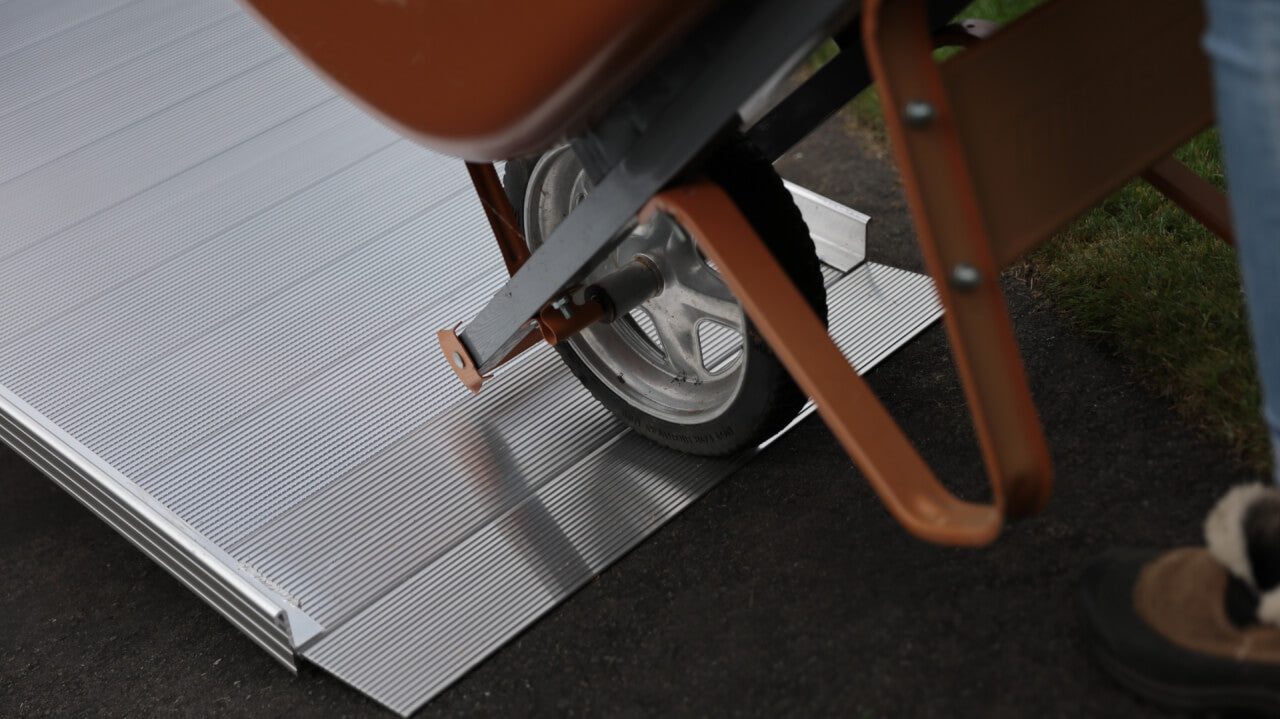 TRAVERSE™ Walk Ramp - EZ-ACCESS