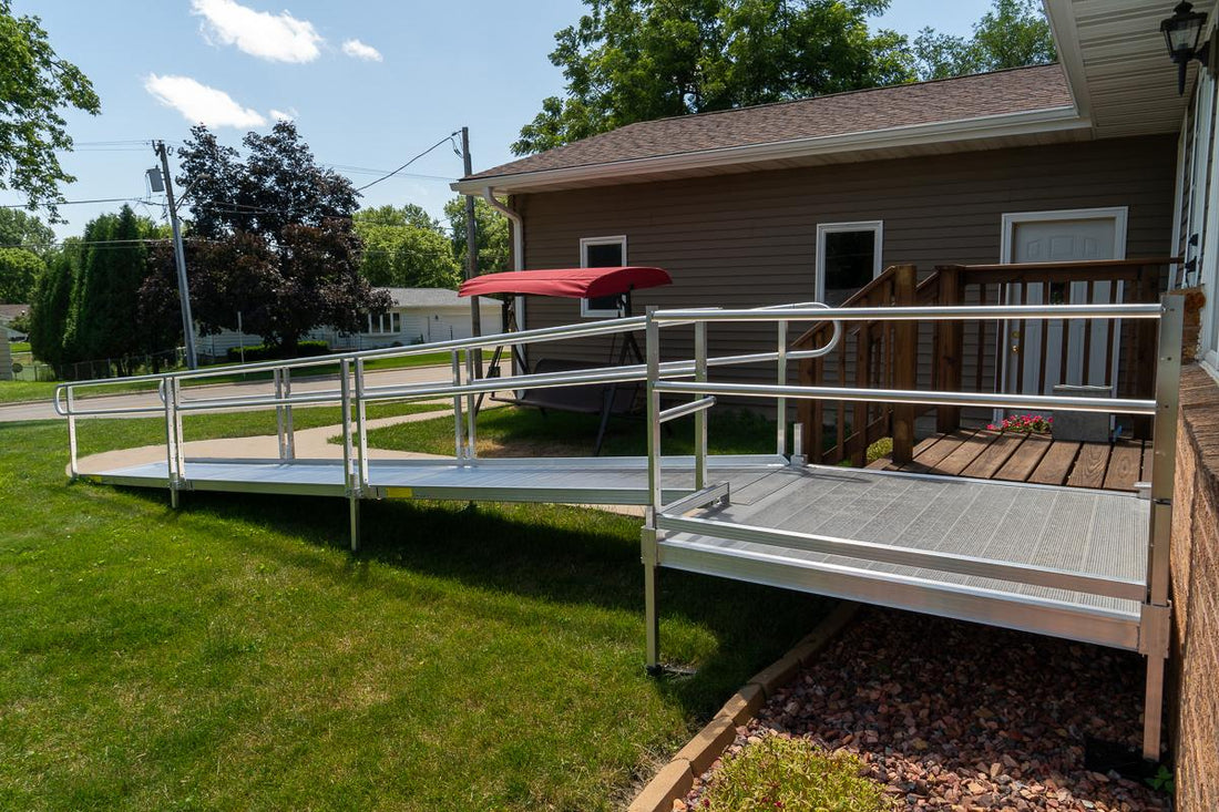 How to Maintain Aluminum Ramps in Warm Weather
