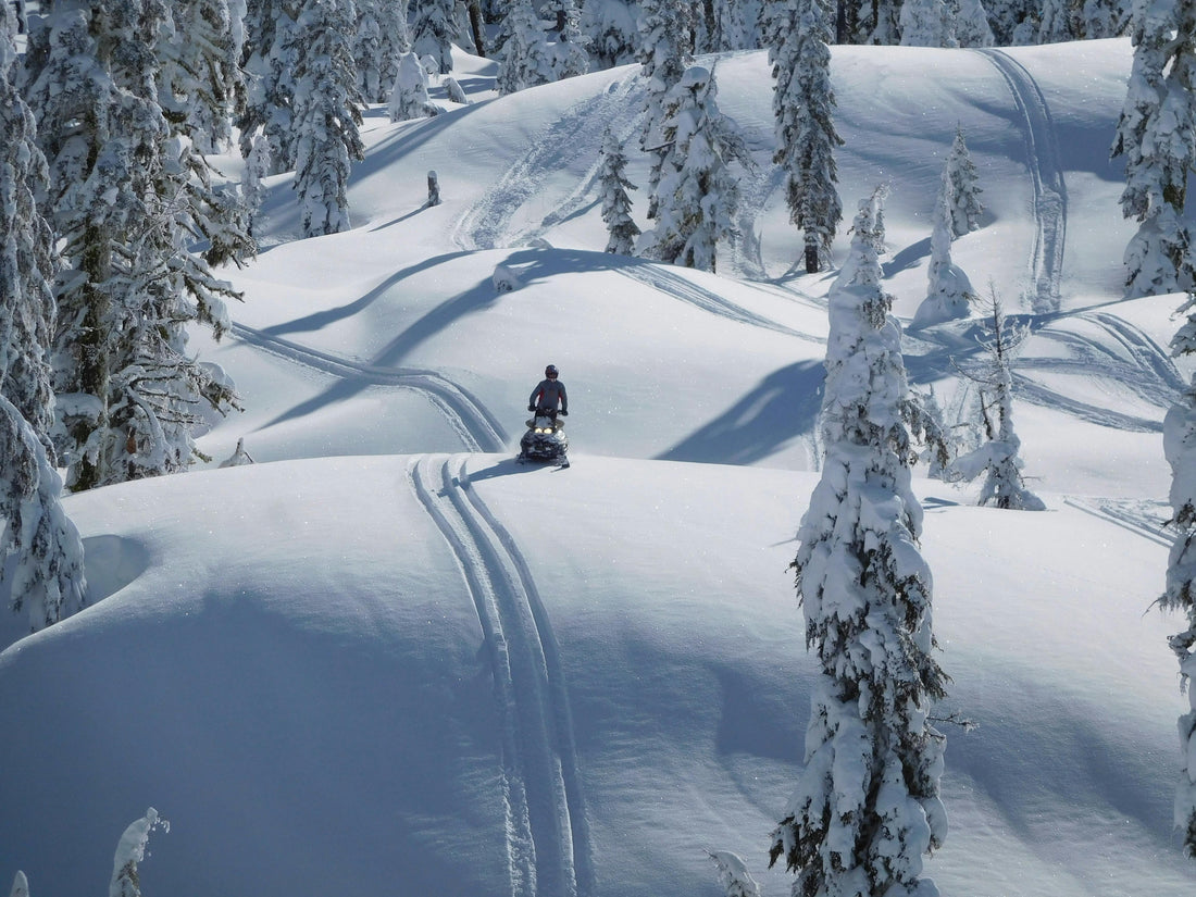 Loading Ramps for Snowmobiles: What You Need to Know