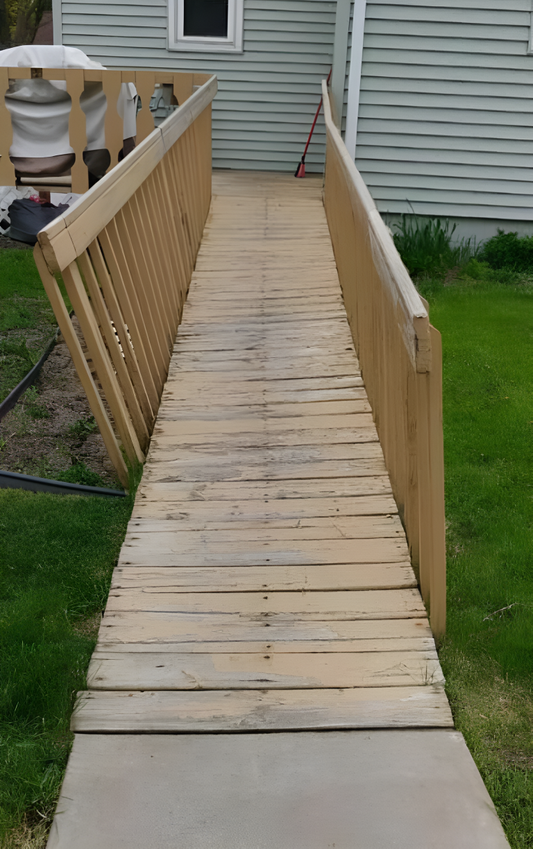 Replacing a Wood Ramp With EZ-ACCESS® Aluminum Solutions - EZ-ACCESS