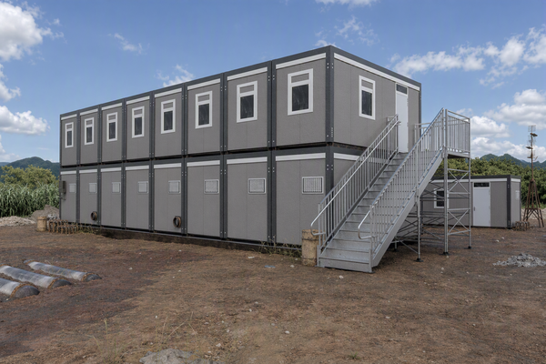 PATHWAY® HD Multi-Story Modular Stair System