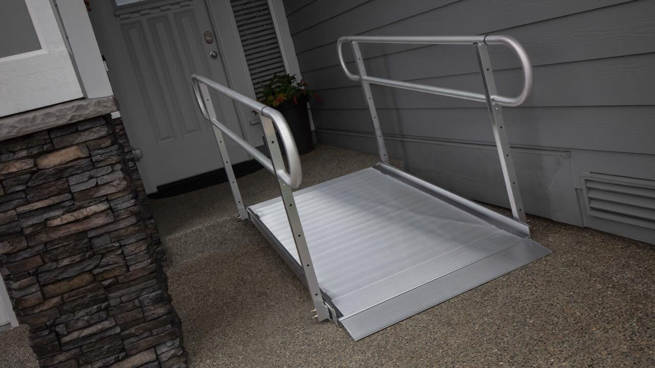 GATEWAY® 3G Solid Surface Portable Ramp