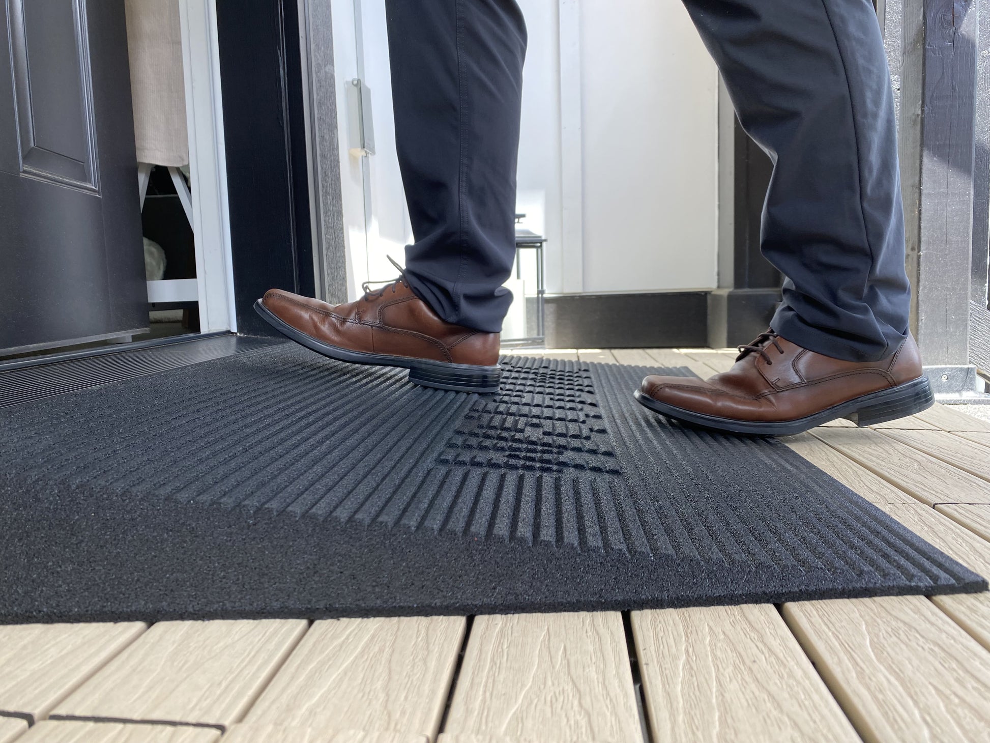 TRANSITIONS® Angled Entry Mat - EZ-ACCESS